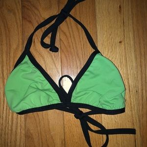 🌻Lululemon Bikini Top